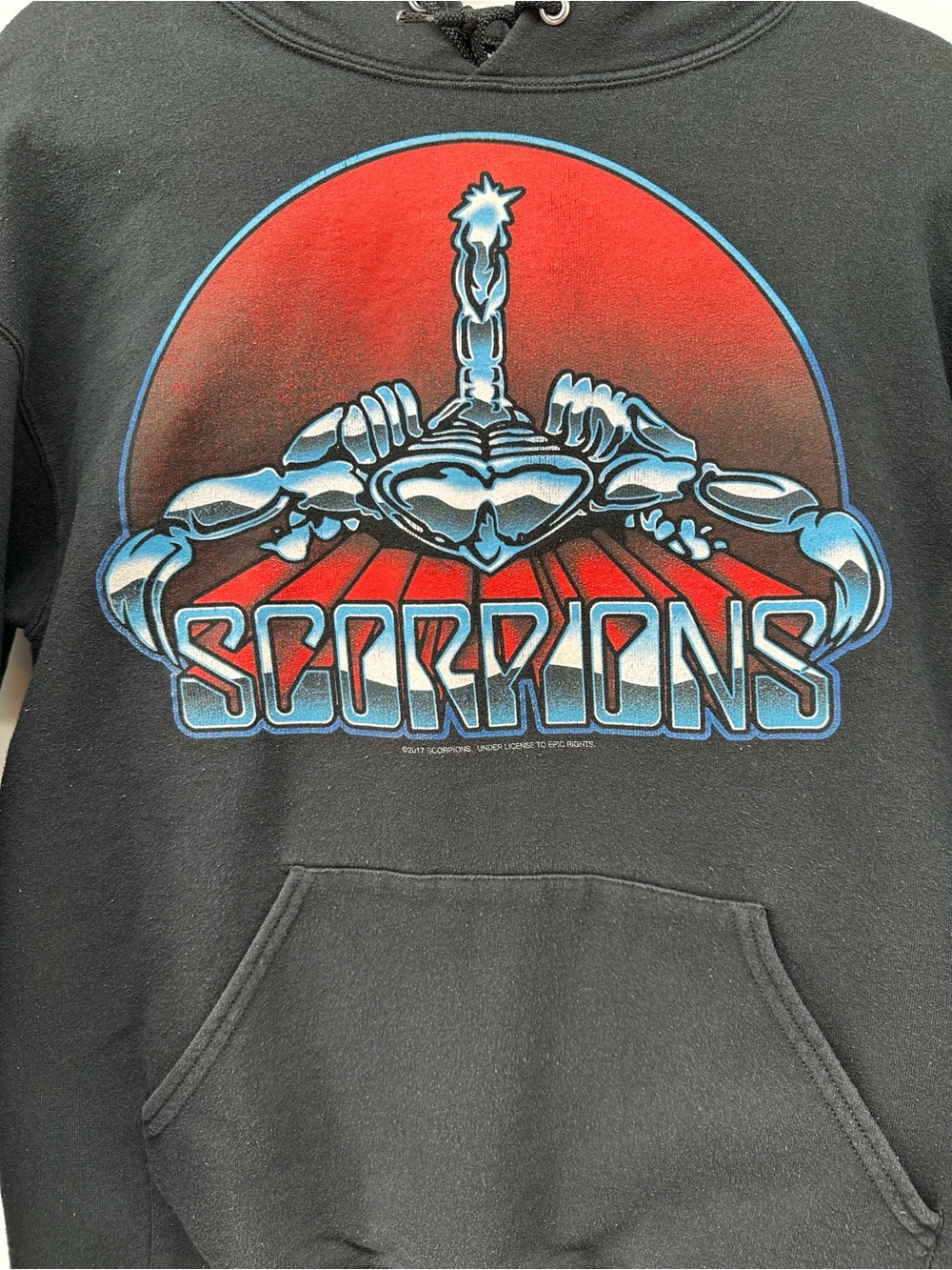 SCORPIONS MENS M ROCK 🎸 METAL BLACK GRAPHIC HOODIE.